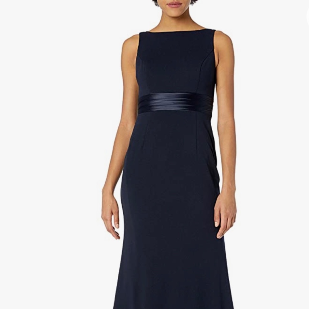 NWT! ADRIANNA PAPELL Knit Crepe Gown